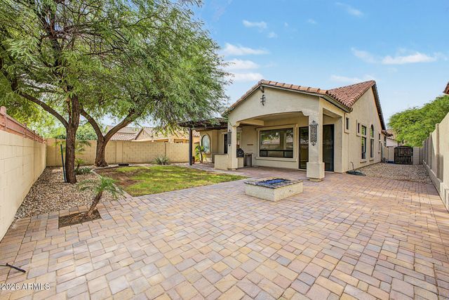 6843 E PEARL Street, Mesa, AZ 85207