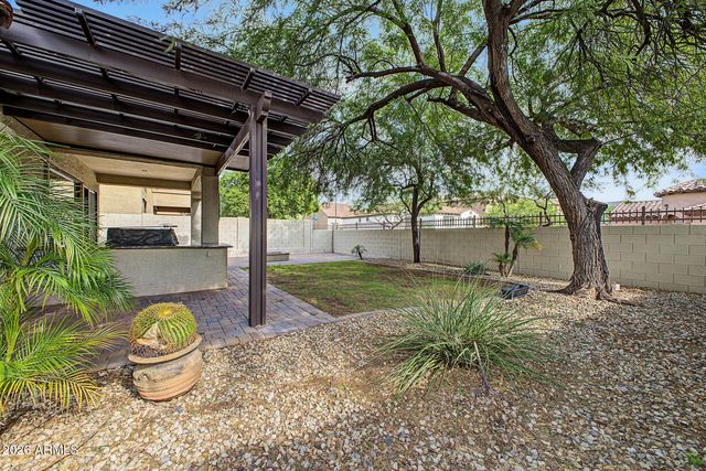 6843 E PEARL Street, Mesa, AZ 85207