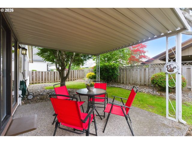 2211 Ne 156TH Ave, Portland, OR 97230
