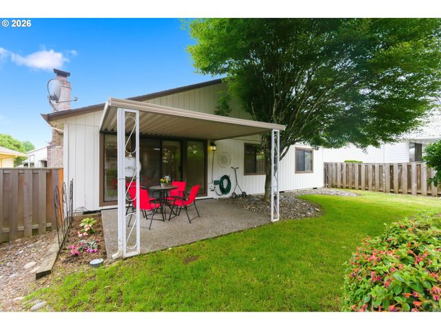 2211 Ne 156TH Ave, Portland, OR 97230