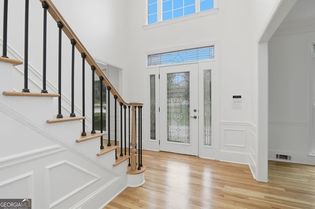 2211 Brooke Farm Trail, Atlanta, GA 30338