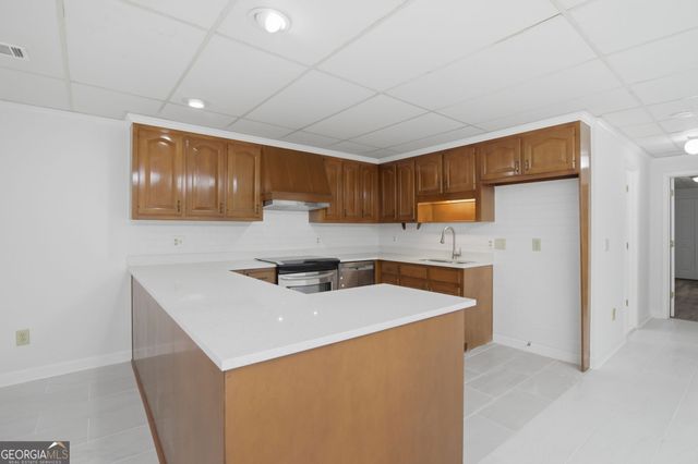 2211 Brooke Farm Trail, Atlanta, GA 30338