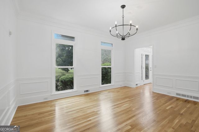 2211 Brooke Farm Trail, Atlanta, GA 30338