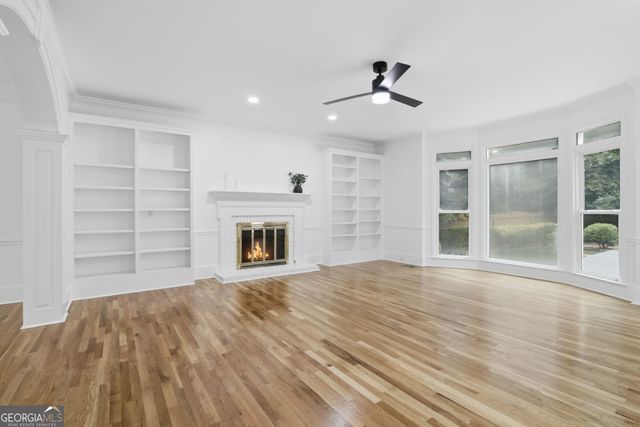 2211 Brooke Farm Trail, Atlanta, GA 30338