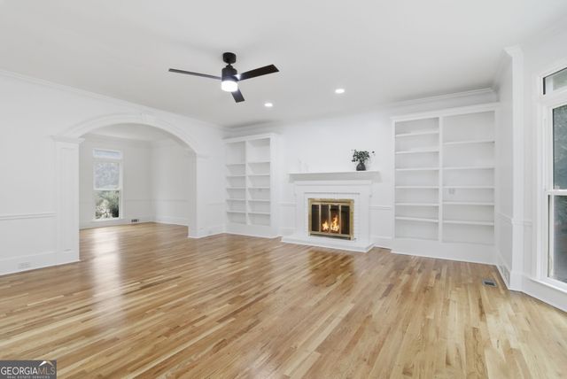 2211 Brooke Farm Trail, Atlanta, GA 30338