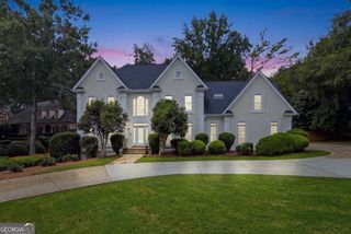 2211 Brooke Farm Trail, Atlanta, GA 30338
