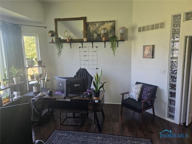 3121 County Road Ef, Swanton, OH 43558