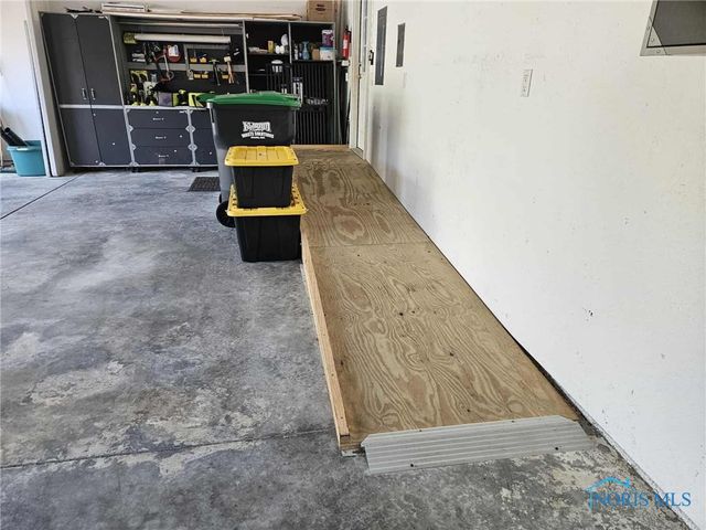 3121 County Road Ef, Swanton, OH 43558