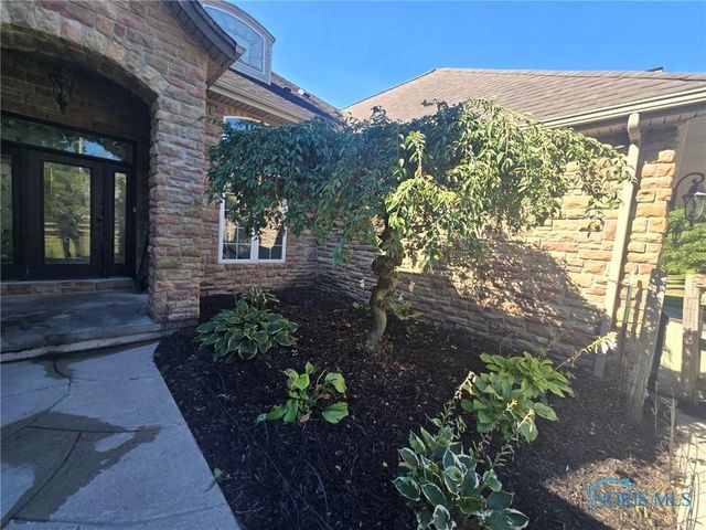 3121 County Road Ef, Swanton, OH 43558