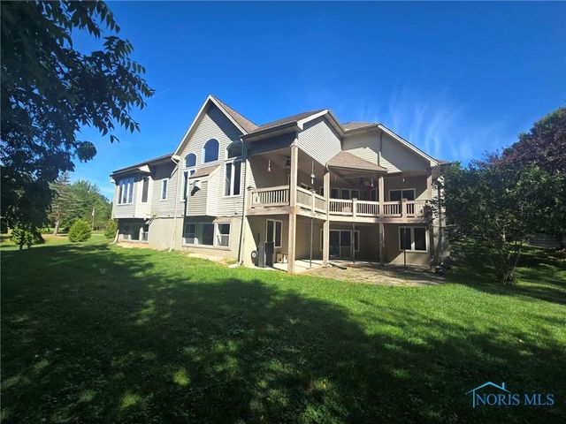 3121 County Road Ef, Swanton, OH 43558