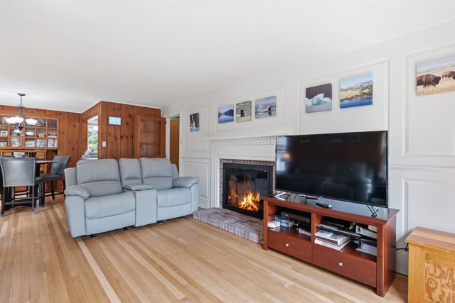 1090 Main Street, Laconia, NH 03246