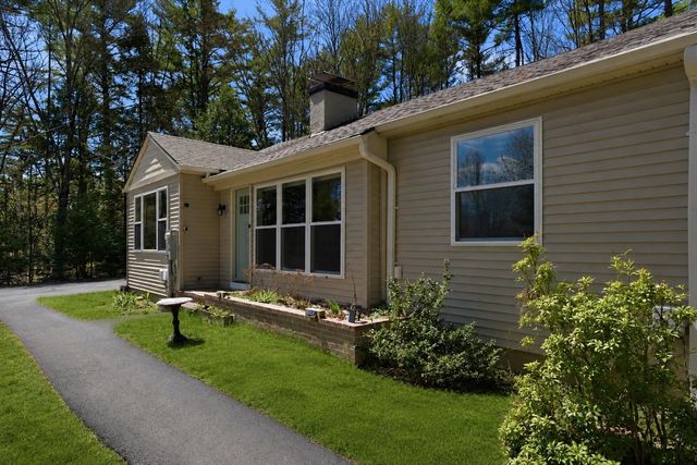 1090 Main Street, Laconia, NH 03246