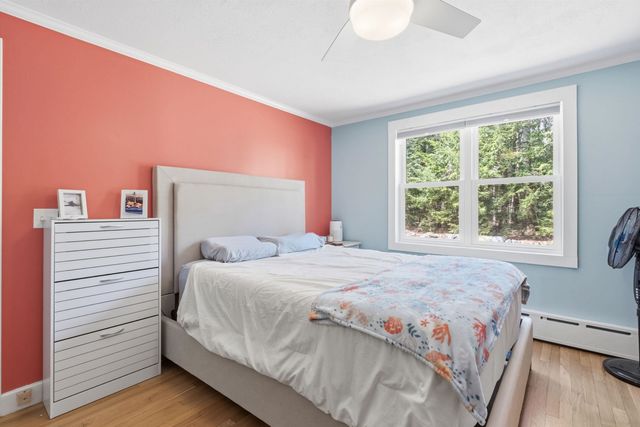 1090 Main Street, Laconia, NH 03246
