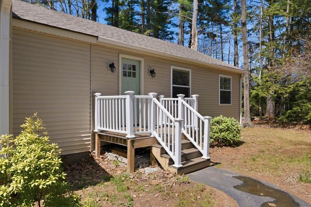 1090 Main Street, Laconia, NH 03246