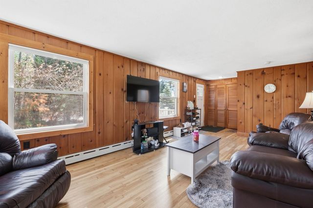 1090 Main Street, Laconia, NH 03246