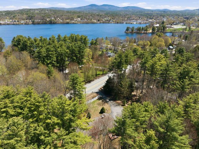 1090 Main Street, Laconia, NH 03246