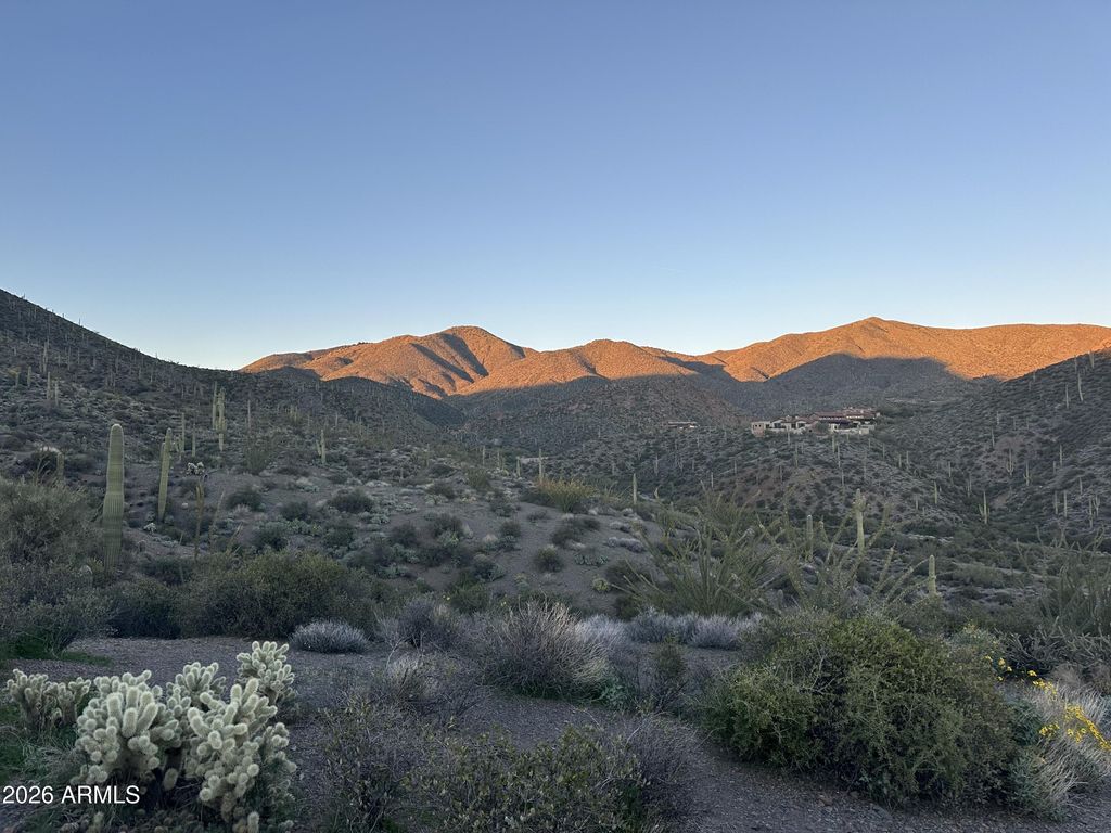 Image 7 of property listing at 43252 N Chiricahua Pass 347, Scottsdale, AZ 85262