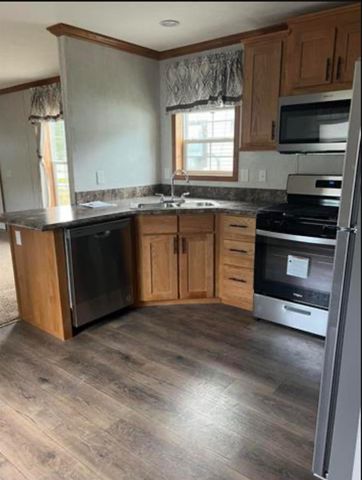 75 S Policy St Unit 36, Salem, NH 03079