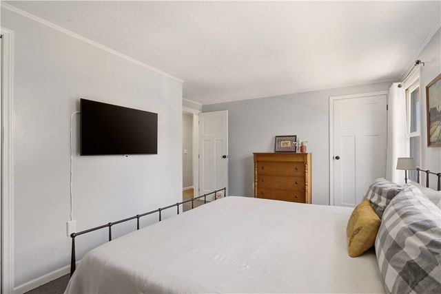 13 Tilley Avenue B, Newport, RI 02840