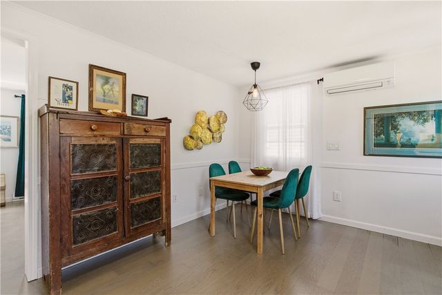 13 Tilley Avenue B, Newport, RI 02840