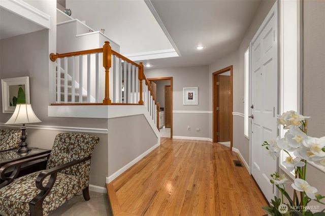 19318 SE 328th Place, Kent, WA 98042