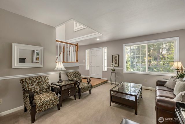 19318 SE 328th Place, Kent, WA 98042