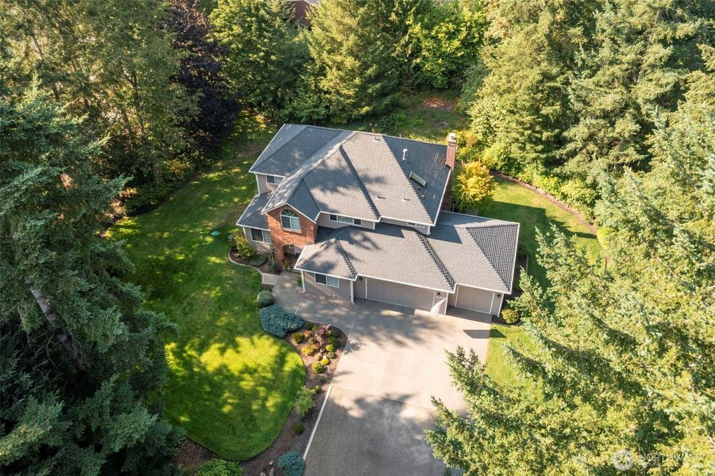 19318 SE 328th Place, Kent, WA 98042