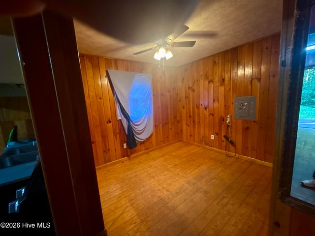 258 Mundy Road, Marble, NC 28905