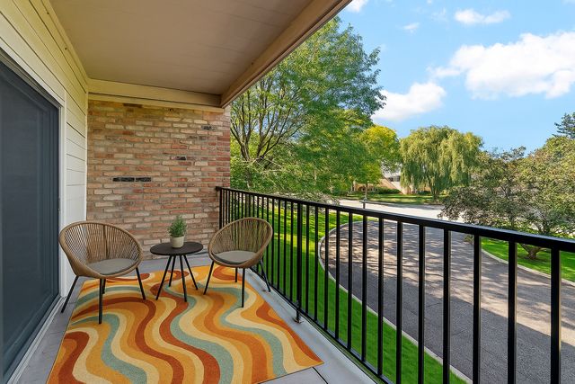 4351 Parklawn Avenue 105E, Edina, MN 55435