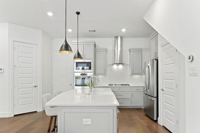 7867 Verona Place, Dallas, TX 75231