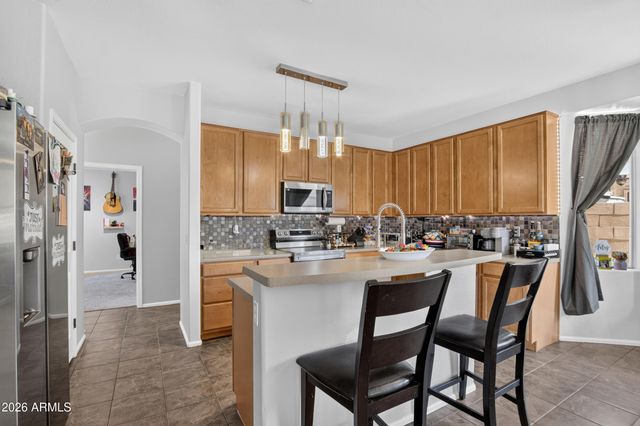 20621 N JONES Drive, Maricopa, AZ 85138