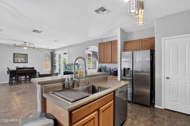 20621 N JONES Drive, Maricopa, AZ 85138