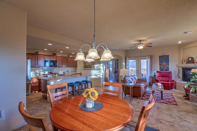 514 Avenida Los Suenos, Bernalillo, NM 87004