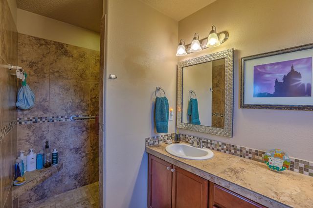 514 Avenida Los Suenos, Bernalillo, NM 87004