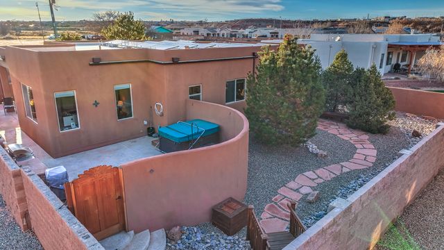 514 Avenida Los Suenos, Bernalillo, NM 87004