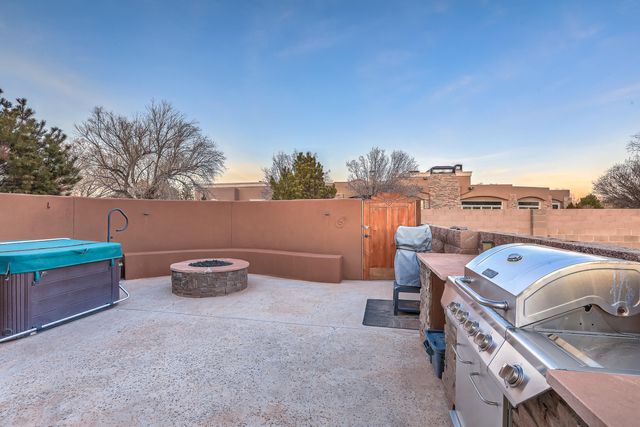 514 Avenida Los Suenos, Bernalillo, NM 87004