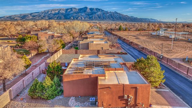 514 Avenida Los Suenos, Bernalillo, NM 87004