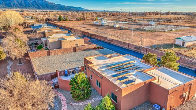 514 Avenida Los Suenos, Bernalillo, NM 87004