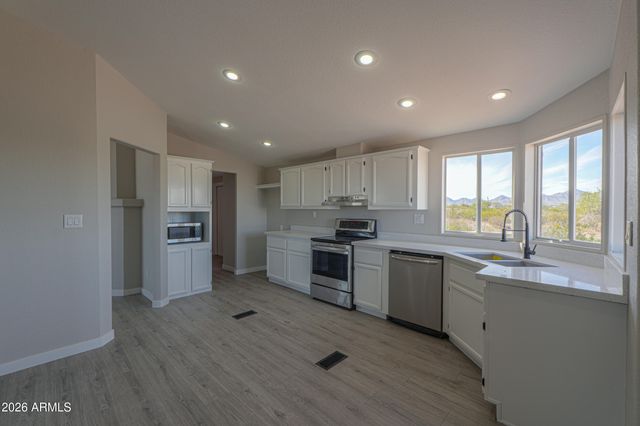 161 N Pueblo Road, Maricopa, AZ 85139