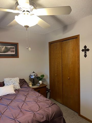 7026 19th Street N 3, Oakdale, MN 55128