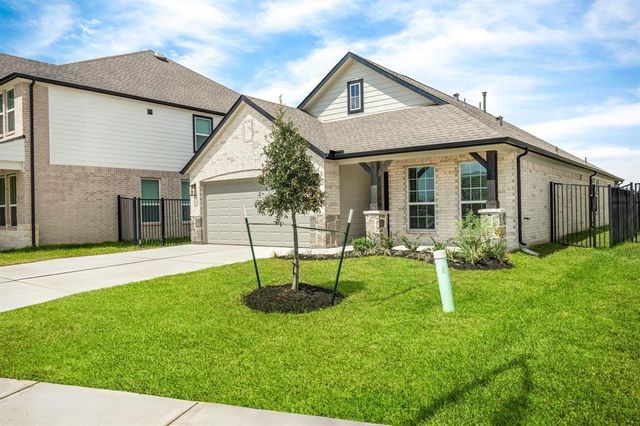 5630 Silverleaf Oak Lane, Houston, TX 77066