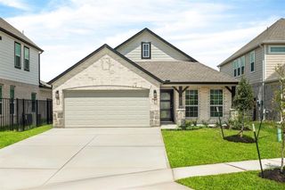 5630 Silverleaf Oak Lane, Houston, TX 77066