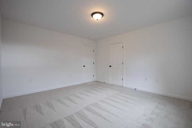 79 HASKELL DR, Martinsburg, WV 25404