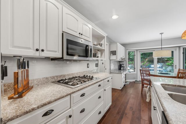 6430 Breckenridge Drive, Kalamazoo, MI 49009
