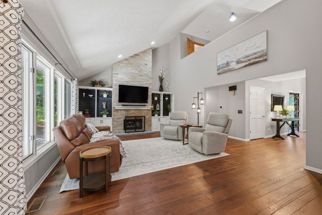 6430 Breckenridge Drive, Kalamazoo, MI 49009
