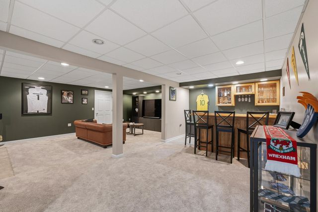 6430 Breckenridge Drive, Kalamazoo, MI 49009