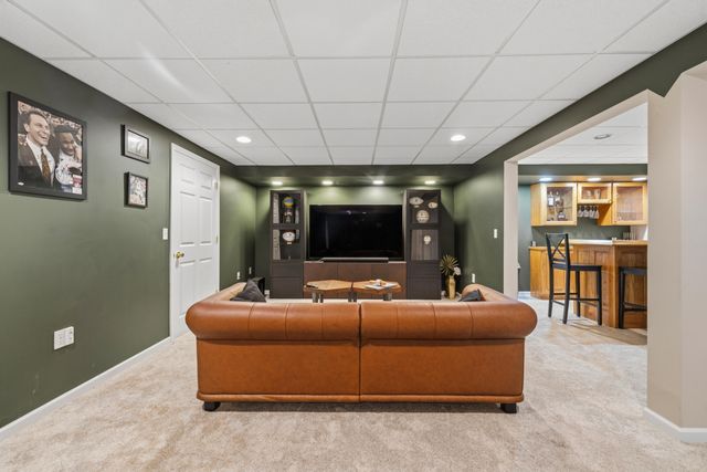 6430 Breckenridge Drive, Kalamazoo, MI 49009