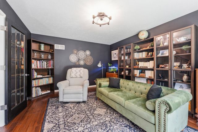 6430 Breckenridge Drive, Kalamazoo, MI 49009
