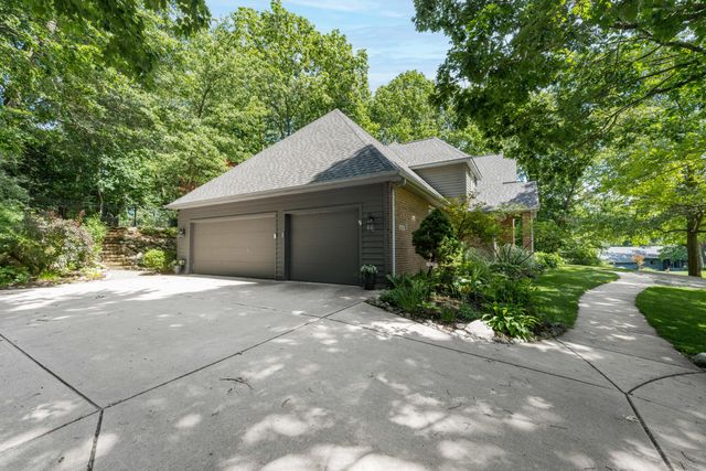 6430 Breckenridge Drive, Kalamazoo, MI 49009
