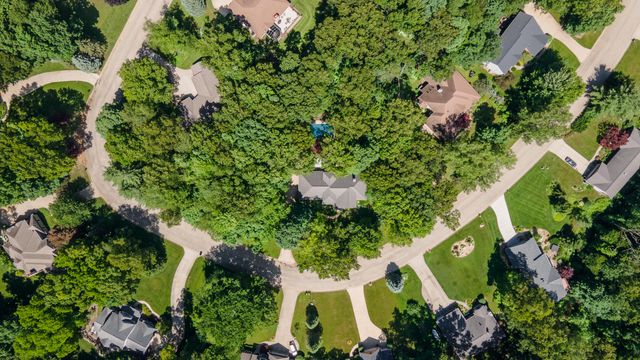 6430 Breckenridge Drive, Kalamazoo, MI 49009